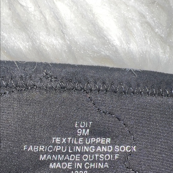 Steve Madden Black Rose Embroidered Heeled Boots - Picture 8 of 12